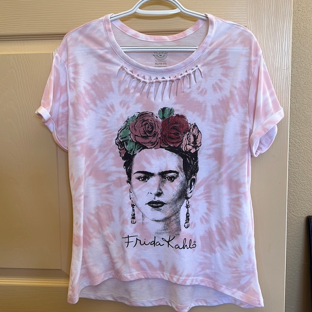 EUC Frida Kahlo Tee